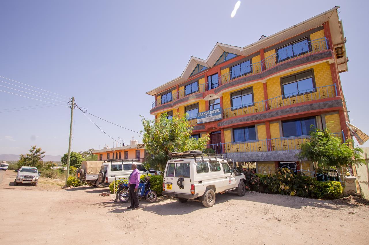 Grande Hotel Isiolo Bagian luar foto