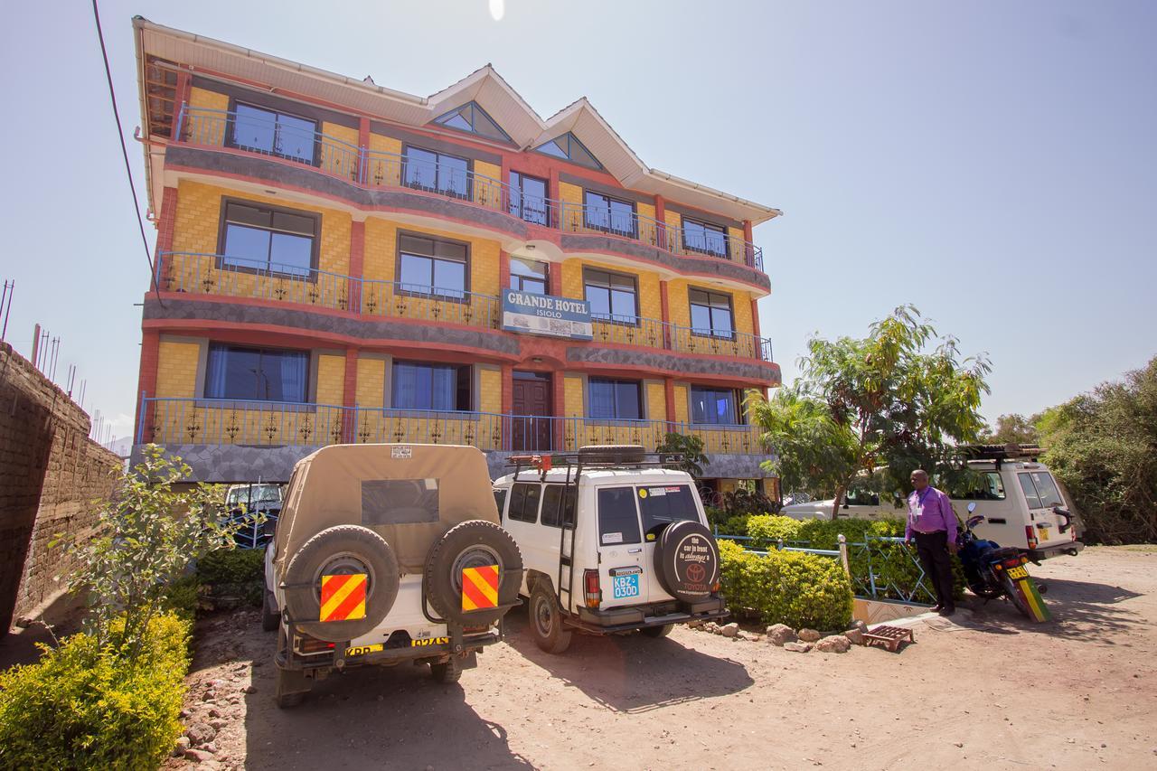 Grande Hotel Isiolo Bagian luar foto
