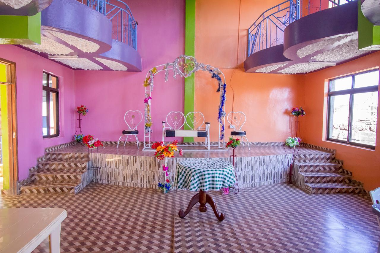Grande Hotel Isiolo Bagian luar foto